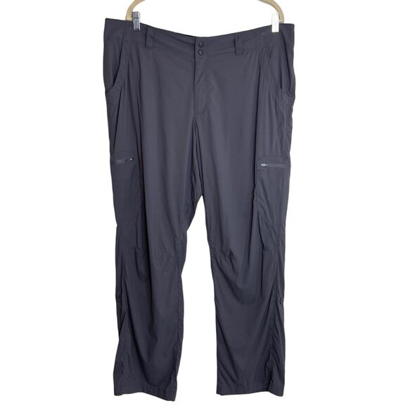 LL Bean Womens Pants 18W Gray Nylon Spandex Convertible Roll Tab Cargo Hiking - Picture 1 of 7